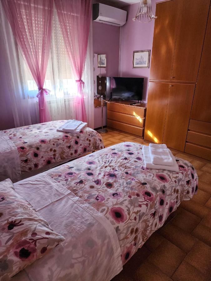 Gold B&B Ravarino Exteriör bild
